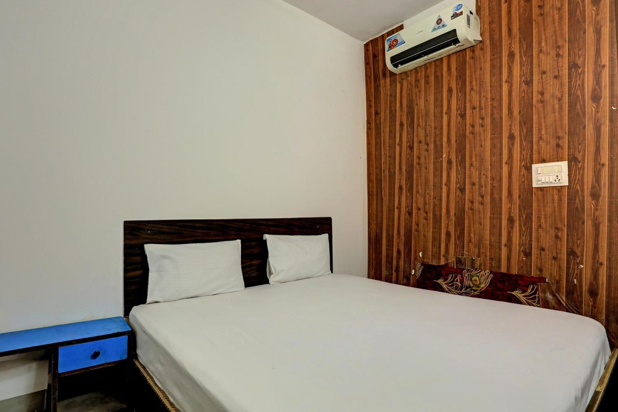 Hotel O Raaz Hotel Delhi  Exterior photo