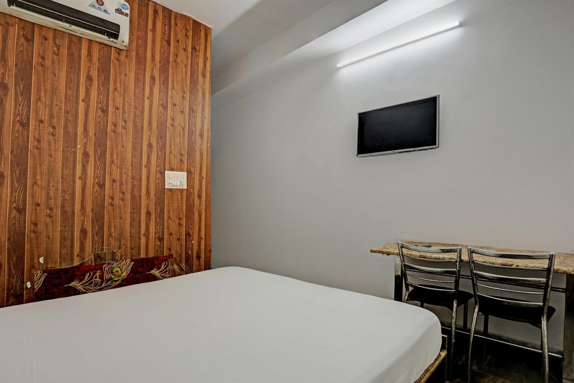 Hotel O Raaz Hotel Delhi  Exterior photo
